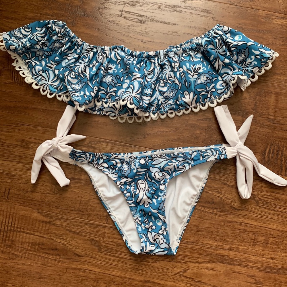 Bikini top and bottom